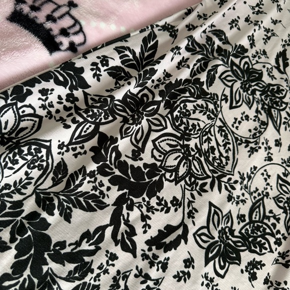 Apt 9 Lingerie Gown - Picture 2 of 5